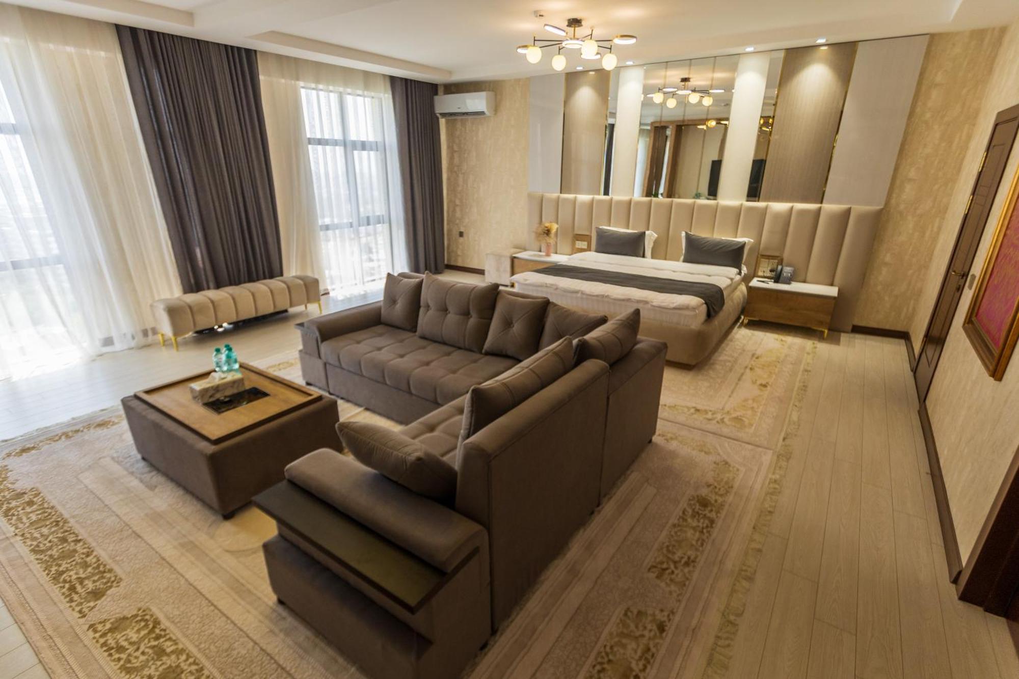 Hotel Panorama Dushanbe Ngoại thất bức ảnh